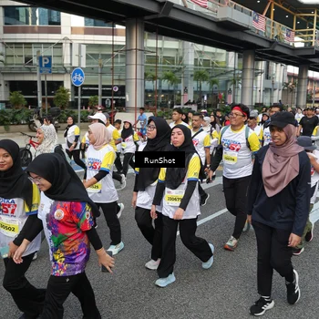 Runner Photo 4559623
