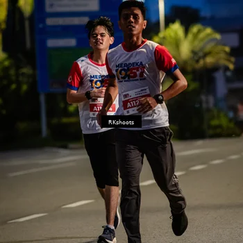 Runner Photo 4559648