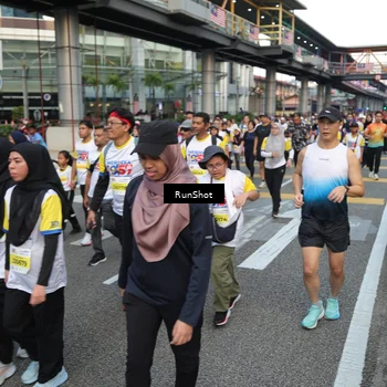 Runner Photo 4559670