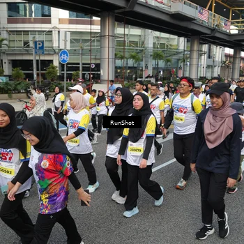 Runner Photo 4559703