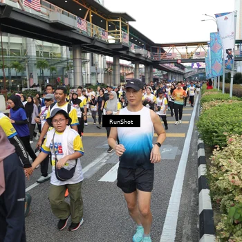 Runner Photo 4559714