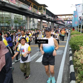 Runner Photo 4559720