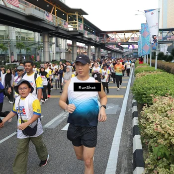 Runner Photo 4559780