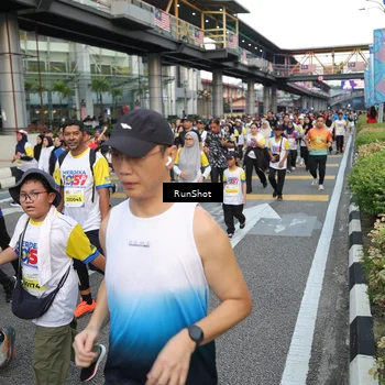 Runner Photo 4559783