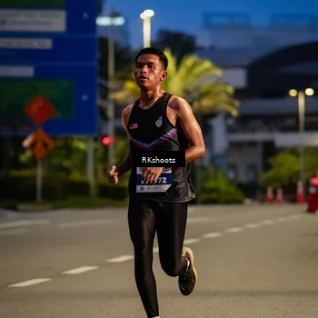 Runner Photo 4559812