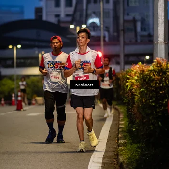 Runner Photo 4559871
