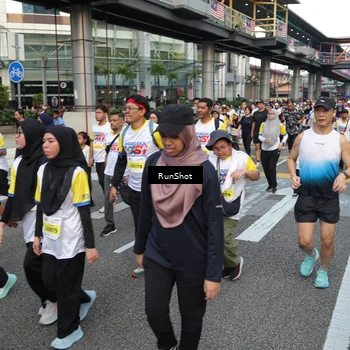 Runner Photo 4559875