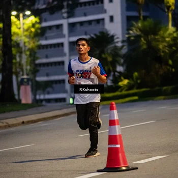 Runner Photo 4559992