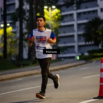 Runner Photo 4559993