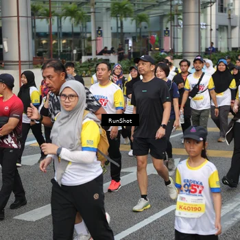 Runner Photo 4560029