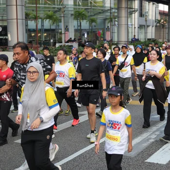 Runner Photo 4560034