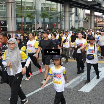 Runner Photo 4560048