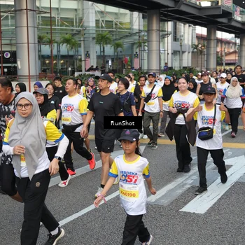 Runner Photo 4560051