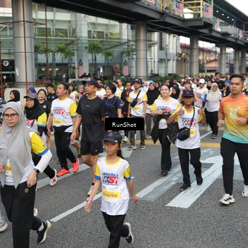 Runner Photo 4560055