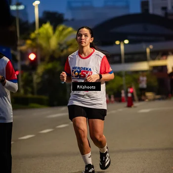 Runner Photo 4560057