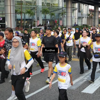 Runner Photo 4560063