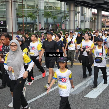 Runner Photo 4560070