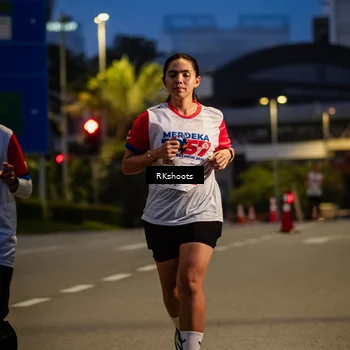 Runner Photo 4560073