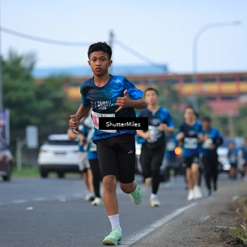 Runner Photo 4560074