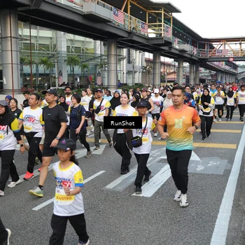 Runner Photo 4560088