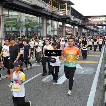 Runner Photo 4560100