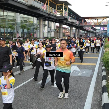 Runner Photo 4560125