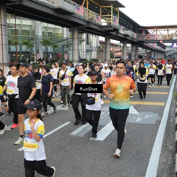 Runner Photo 4560136