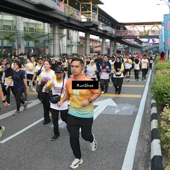 Runner Photo 4560163
