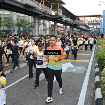 Runner Photo 4560208