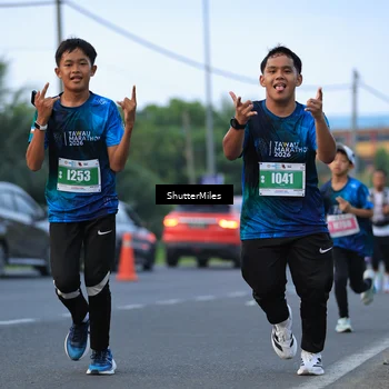 Runner Photo 4560212