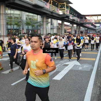 Runner Photo 4560222