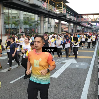 Runner Photo 4560234