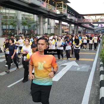 Runner Photo 4560255