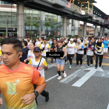 Runner Photo 4560268