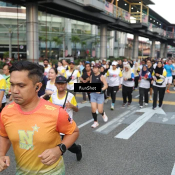 Runner Photo 4560271