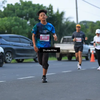 Runner Photo 4560300