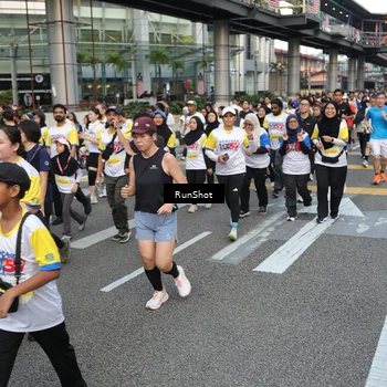 Runner Photo 4560315