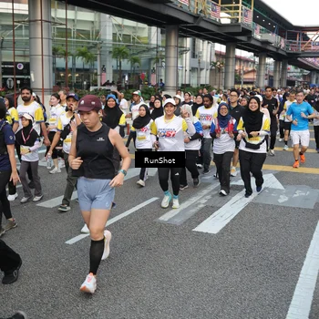 Runner Photo 4560333