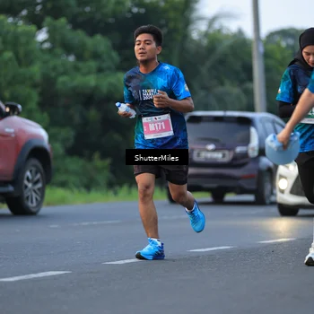Runner Photo 4560339