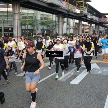 Runner Photo 4560345