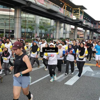 Runner Photo 4560363