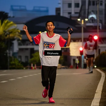 Runner Photo 4560373