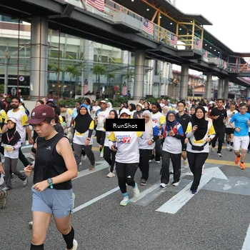Runner Photo 4560377