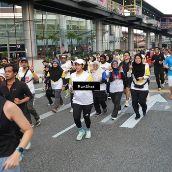 Runner Photo 4560404