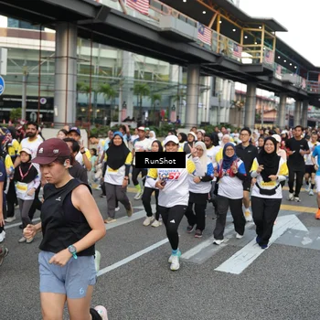 Runner Photo 4560440
