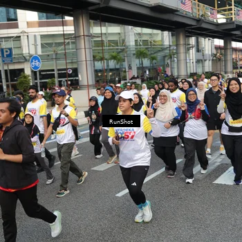 Runner Photo 4560447