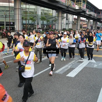 Runner Photo 4560465