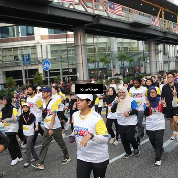 Runner Photo 4560468