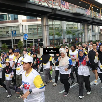 Runner Photo 4560493
