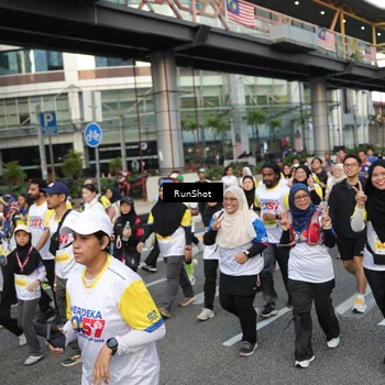 Runner Photo 4560530
